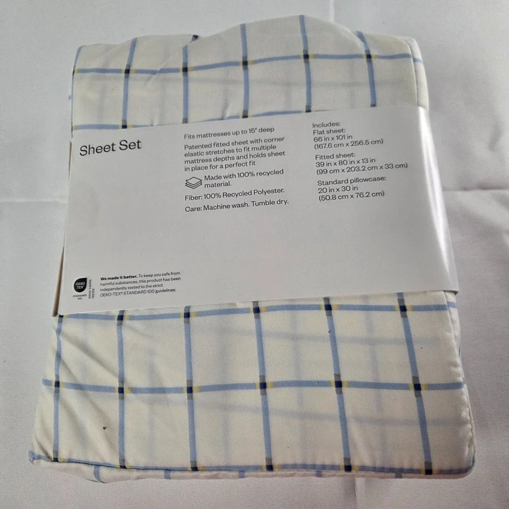 Room Essentials Twin/ XL Twin Microfiber 3-Piece Sheet‎ Set Off White Blue